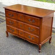 Commode arbalète Louis XV en bois massif merisier du 20ème