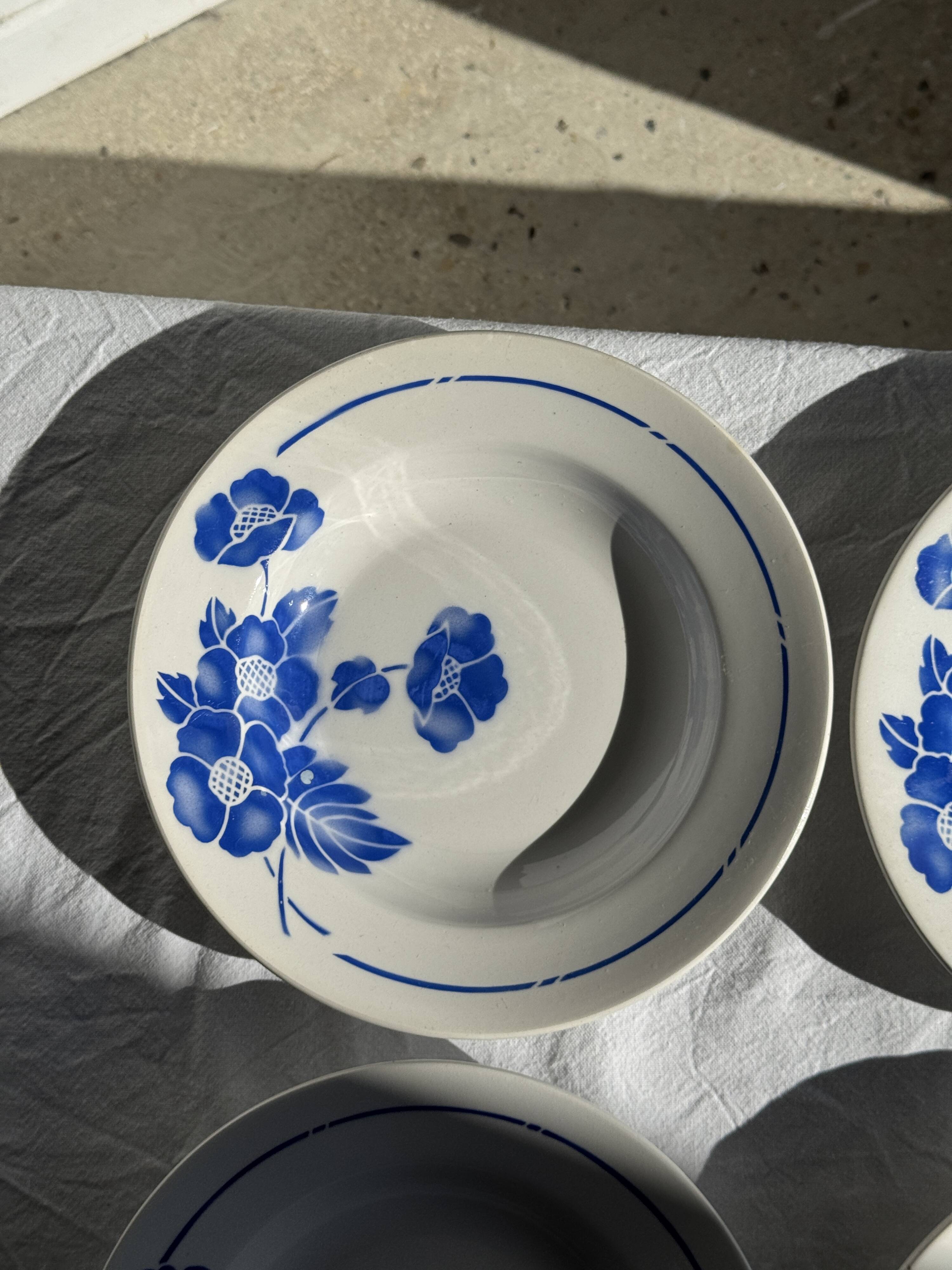 Set of 14 antique deep plates Moulin des Loups Hamage Model Edmond