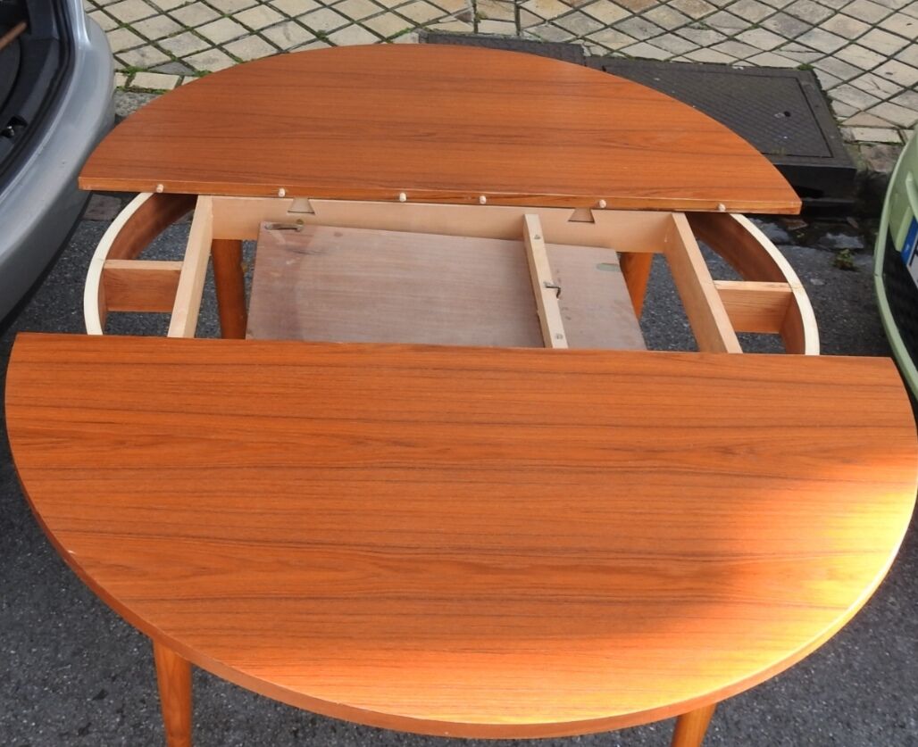 Scandinavian table 1960 teak