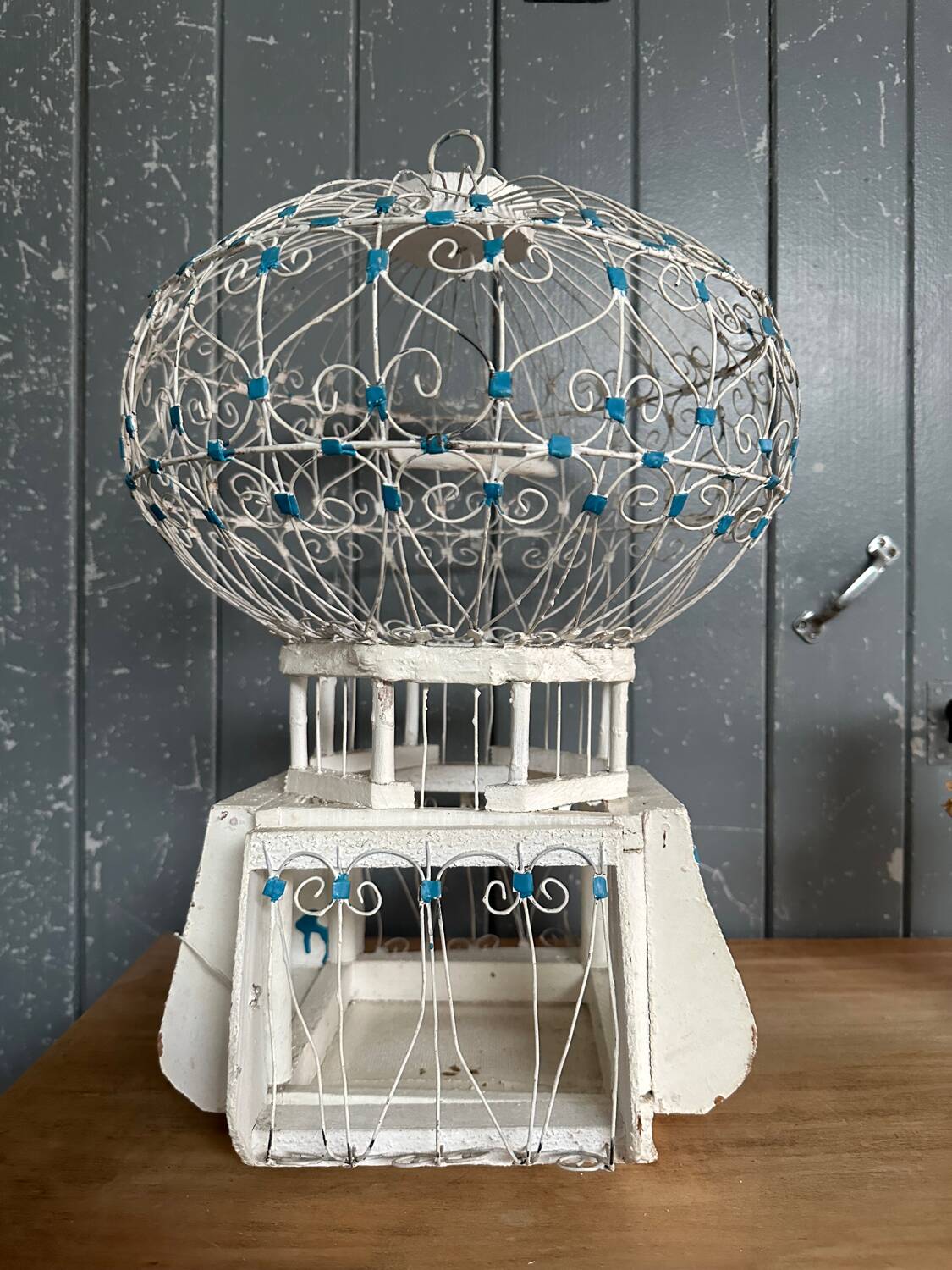 Old Tunisian birdcage