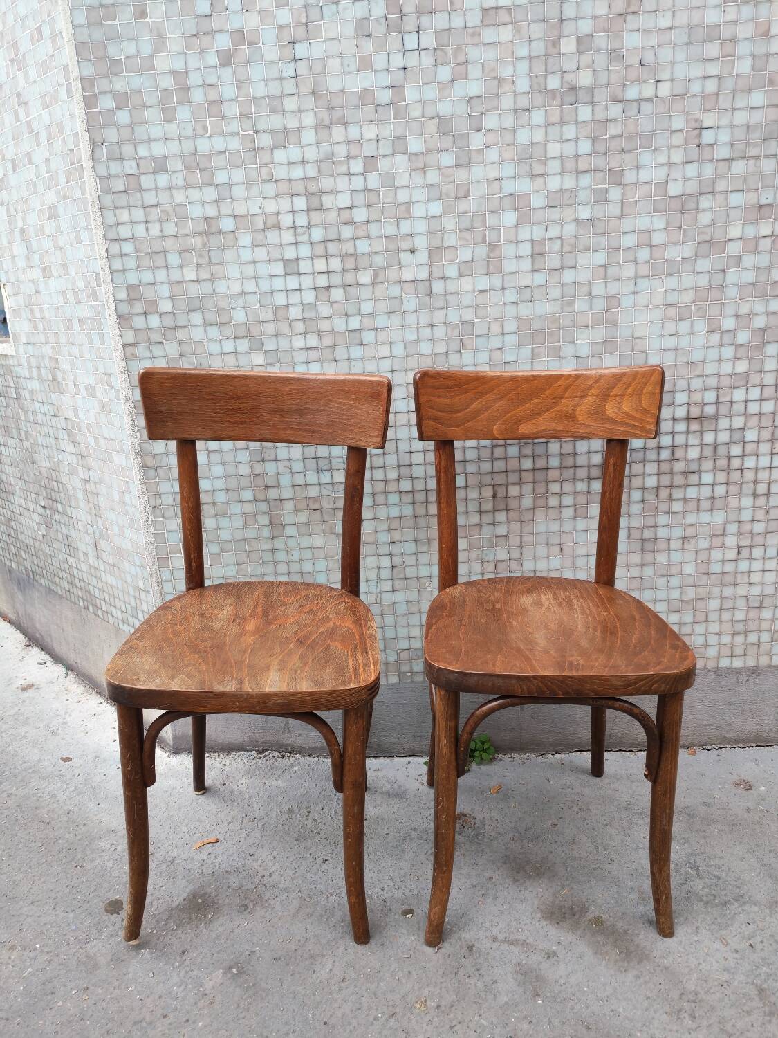 Paire de chaises bistrot 