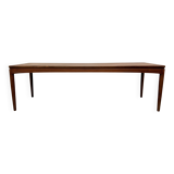 Table basse danoise longue en palissandre.