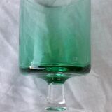 6 stemmed glasses