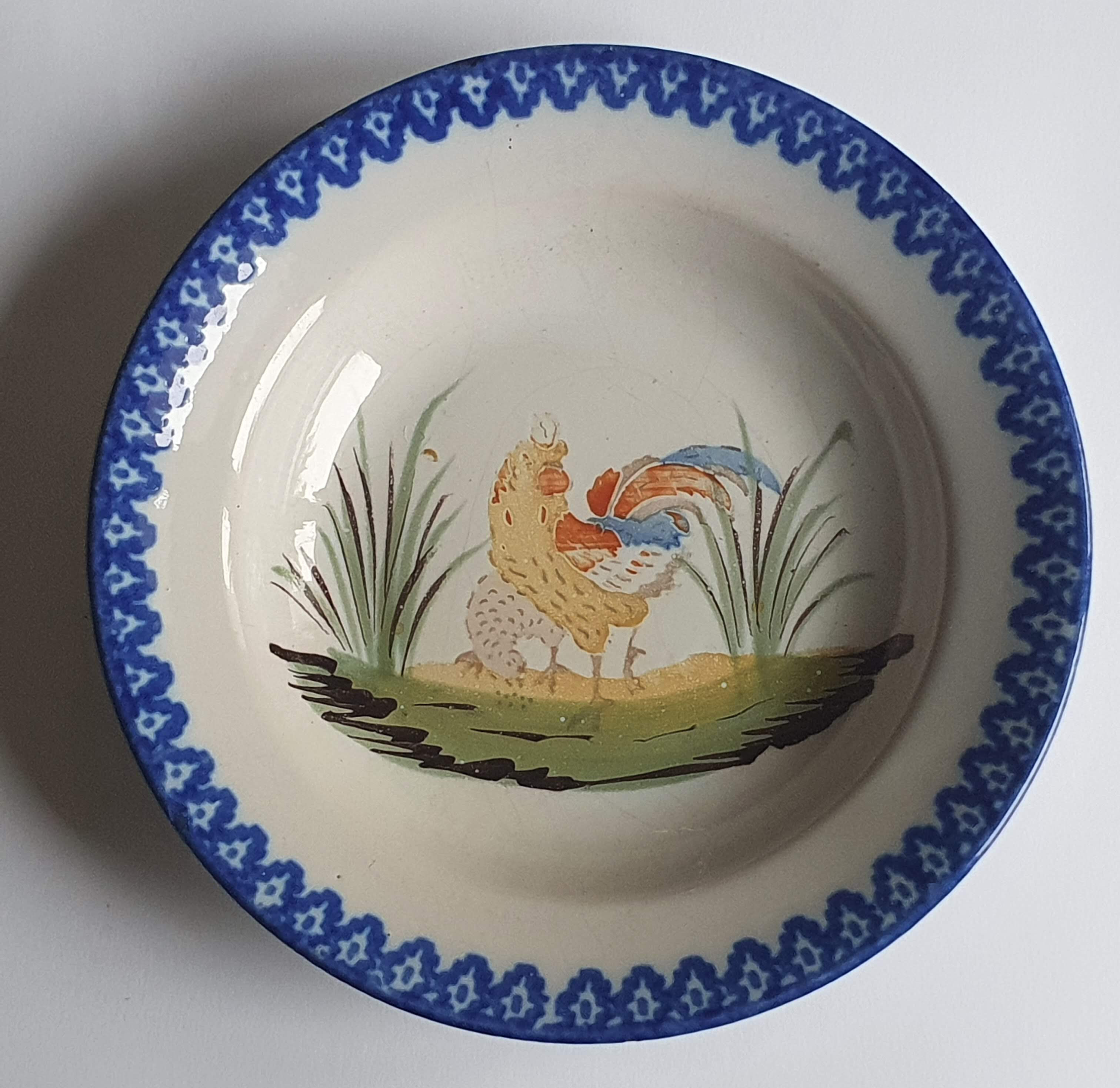 Rooster plate and basket of the Charolles factory