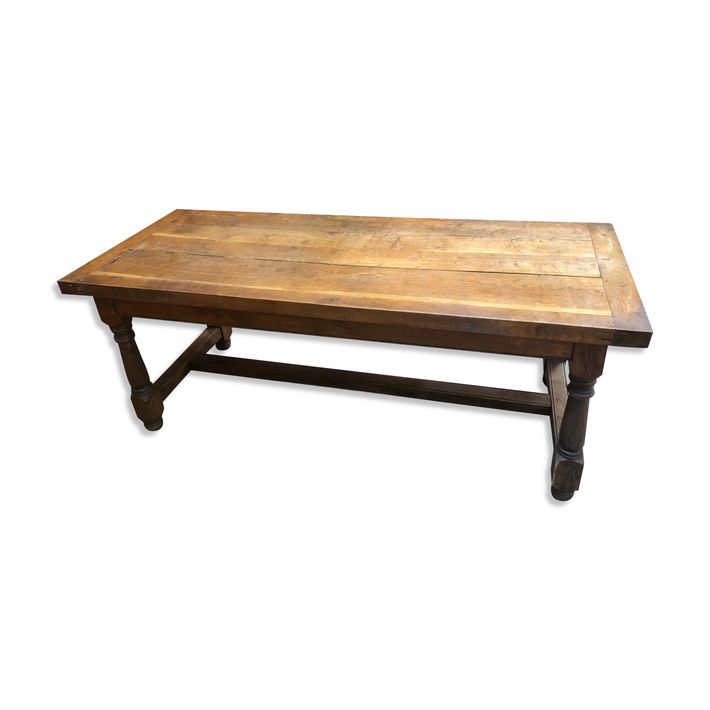 Old farmhouse table in solid oak