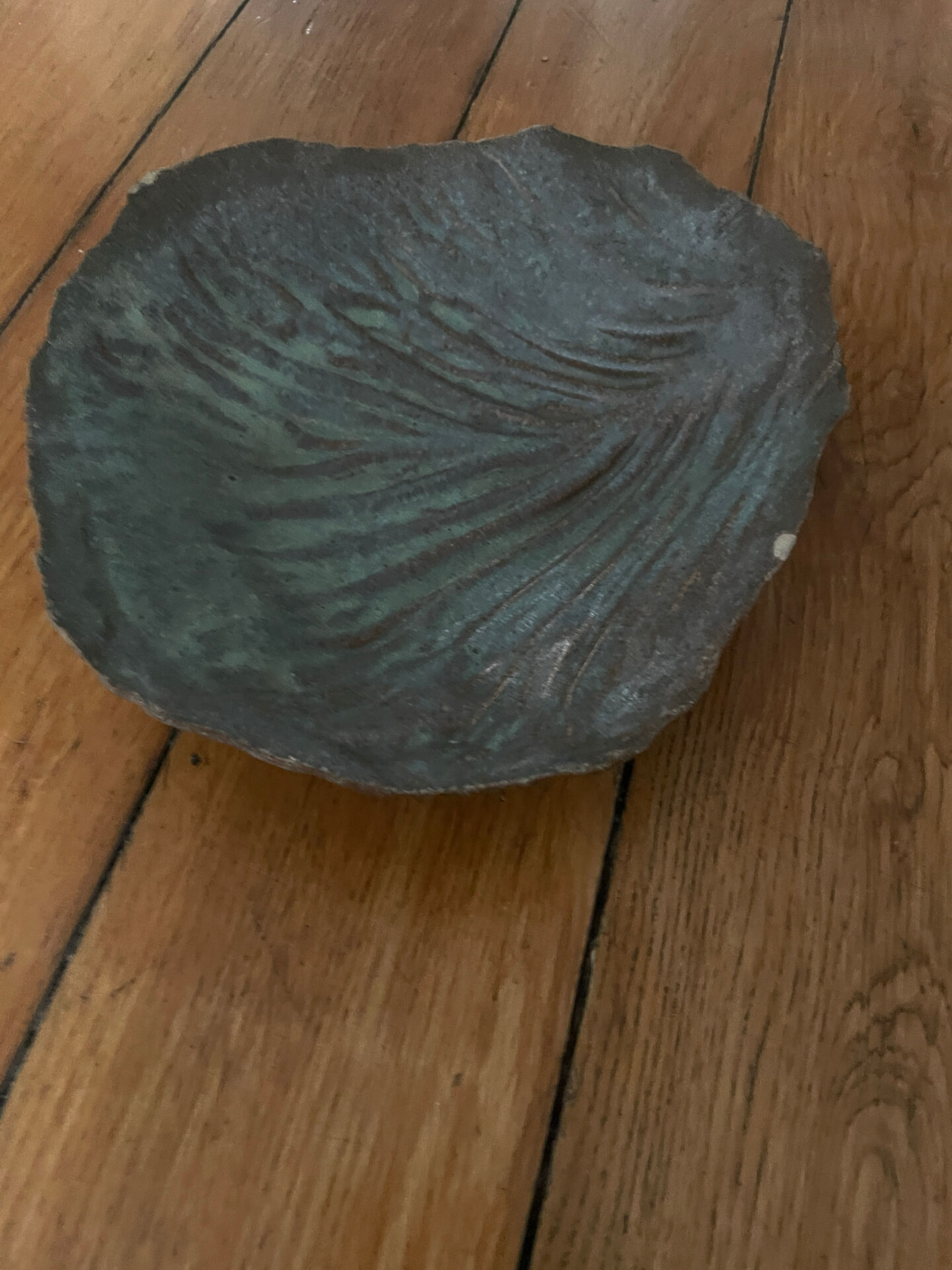 Antique ceramic cabbage leaf catchall.