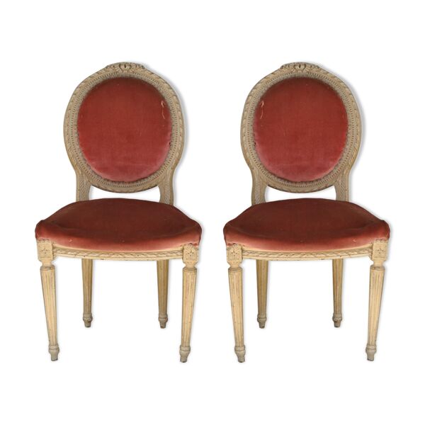 Paire de chaises laquées crème style Louis XVI vers 1900 — Beyit