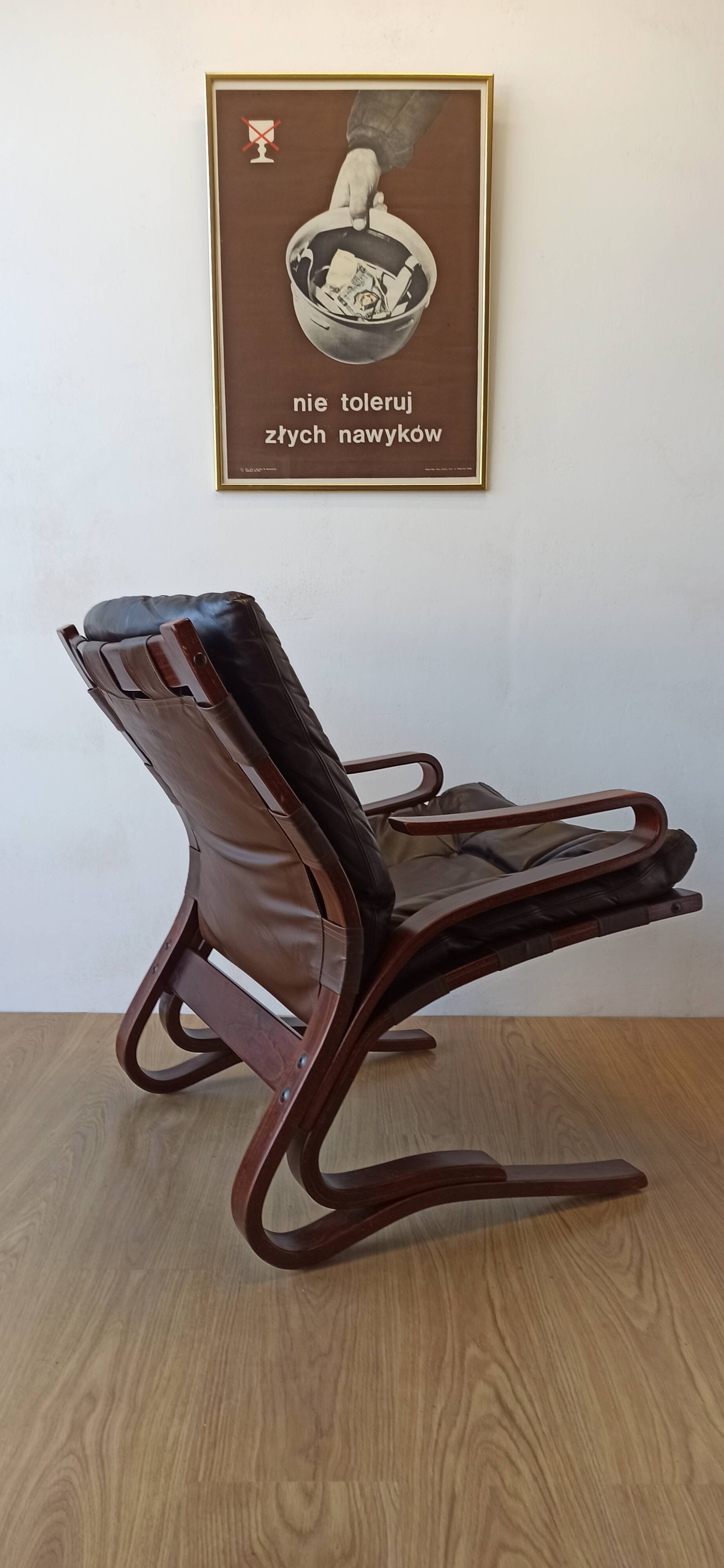 Scandinavian  Lounge Chair by Oddvin Rykken, 1960s.