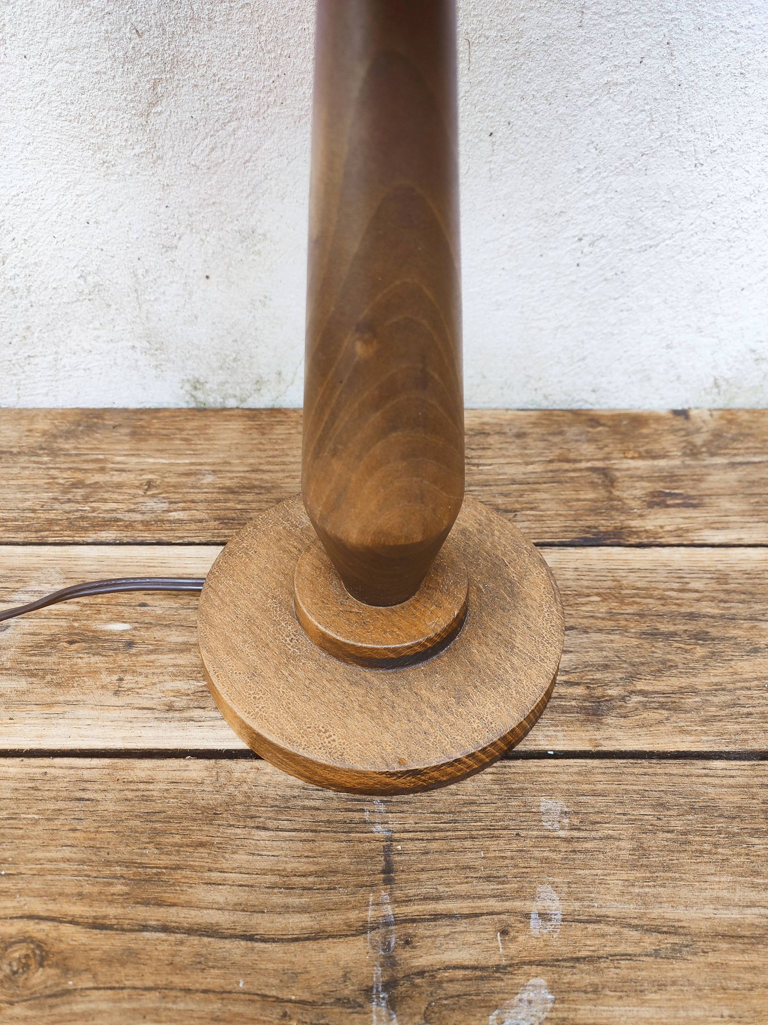 Lampe de type scandinave en bois