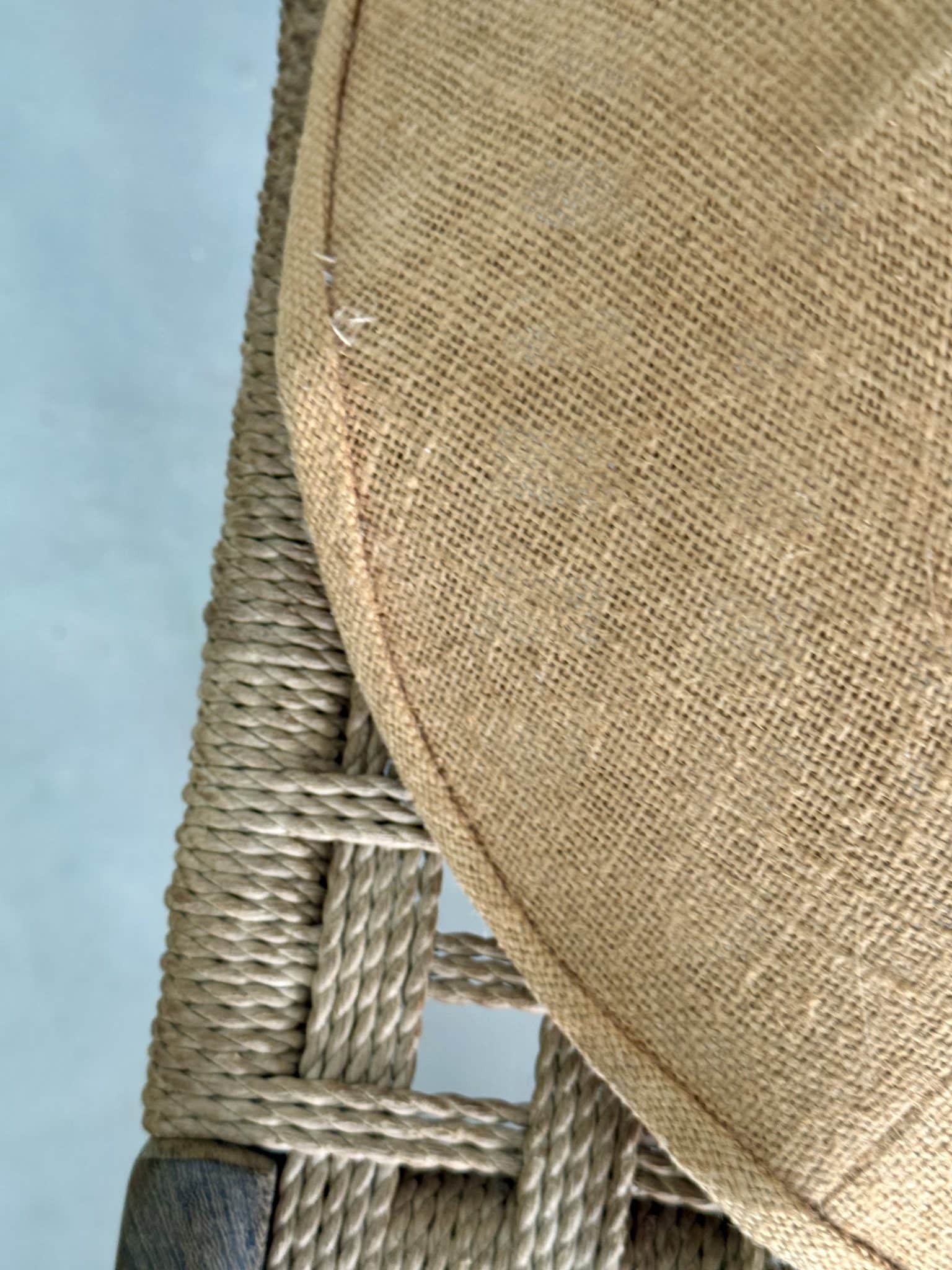 Vintage jute fabric suspension