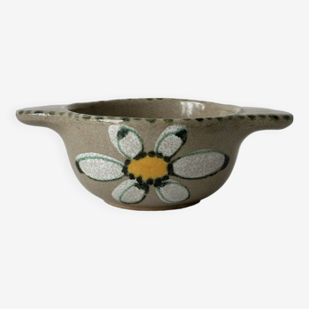 Ceramic flower bowl