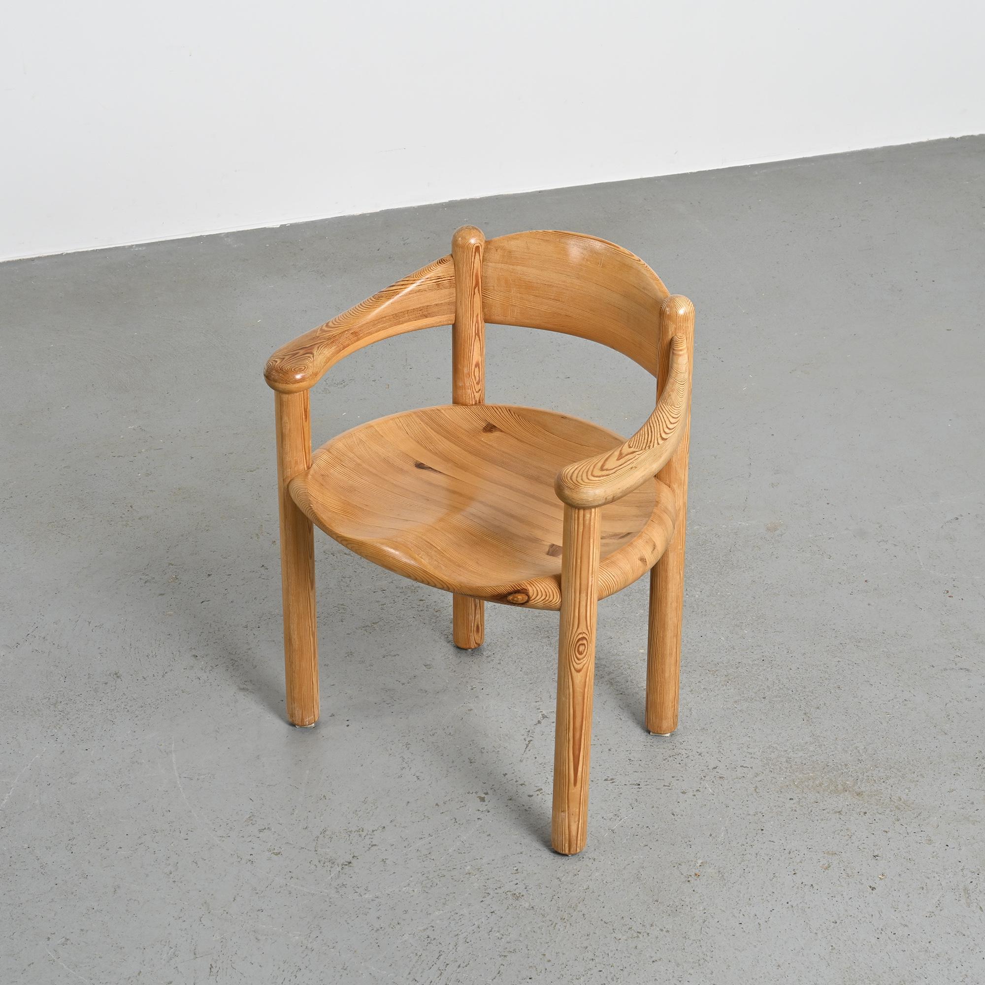 Set of 6 solid pine chairs by Rainer Daumiller, Denmark, circa 1970.