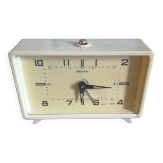 Sevani rubis vintage mechanical alarm clock
