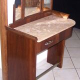 Era hairdresser art deco