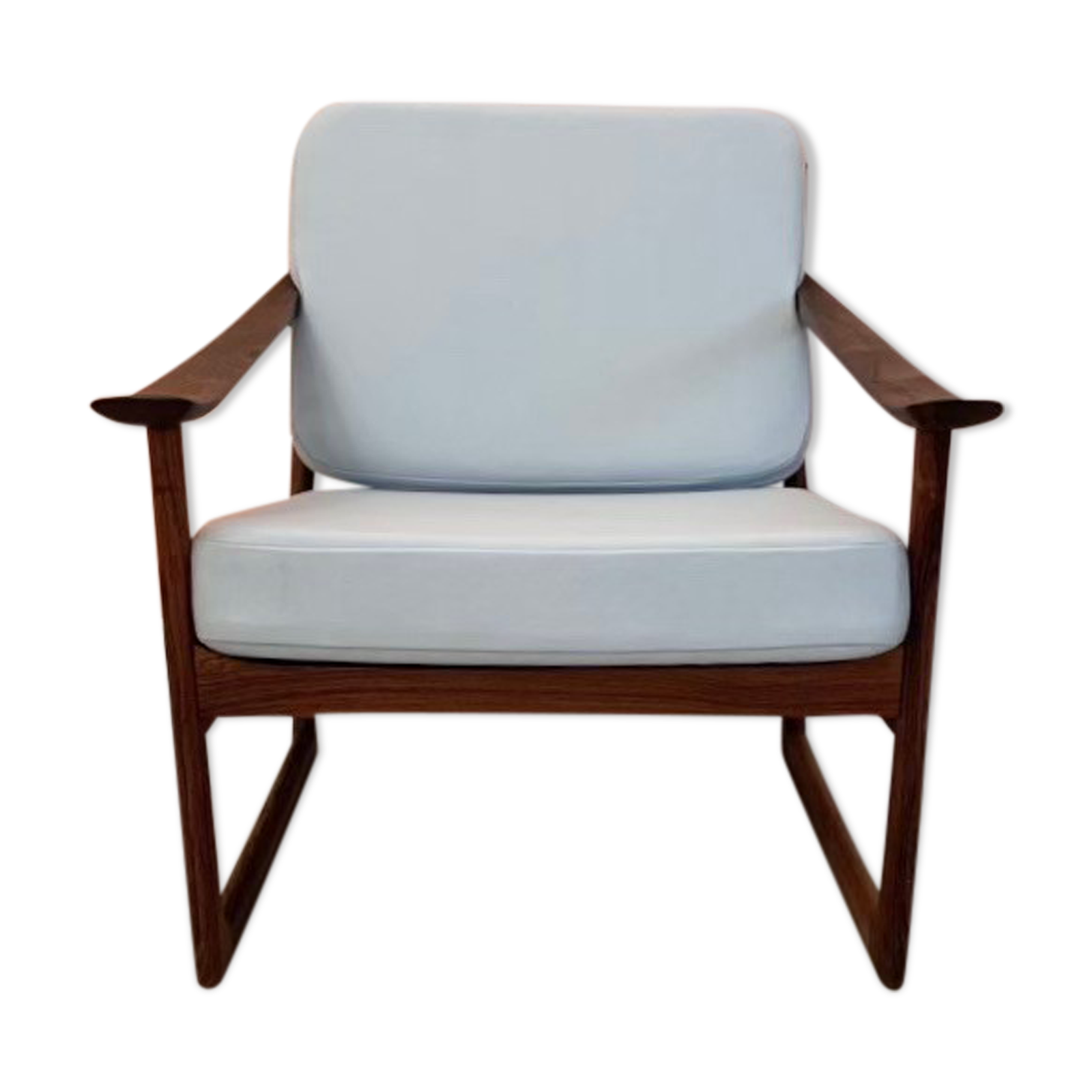 lounge. chair by Hvidt & mølgaard