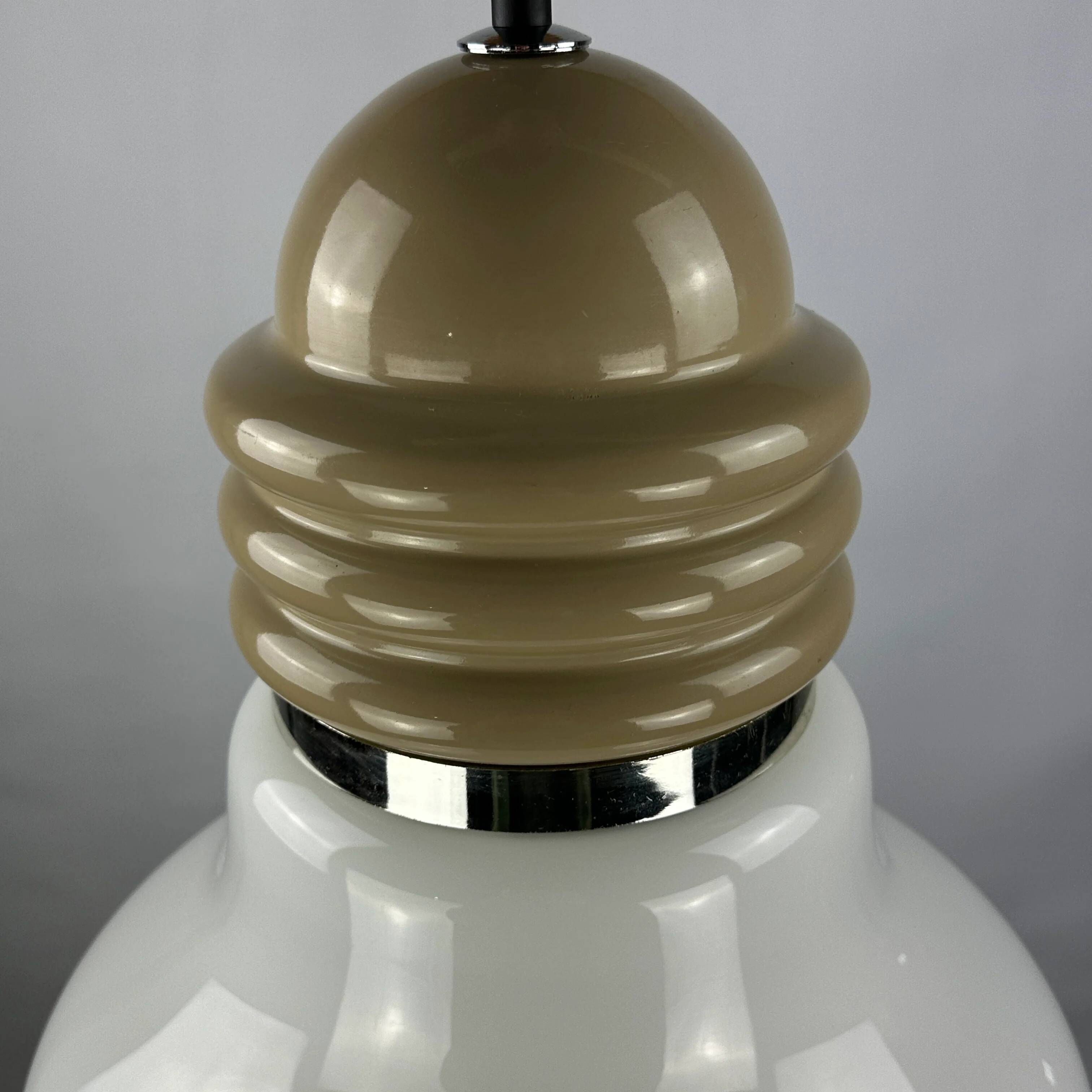 Large Italian glass drop-shaped pendant by Enrico Tronconi, 1960.