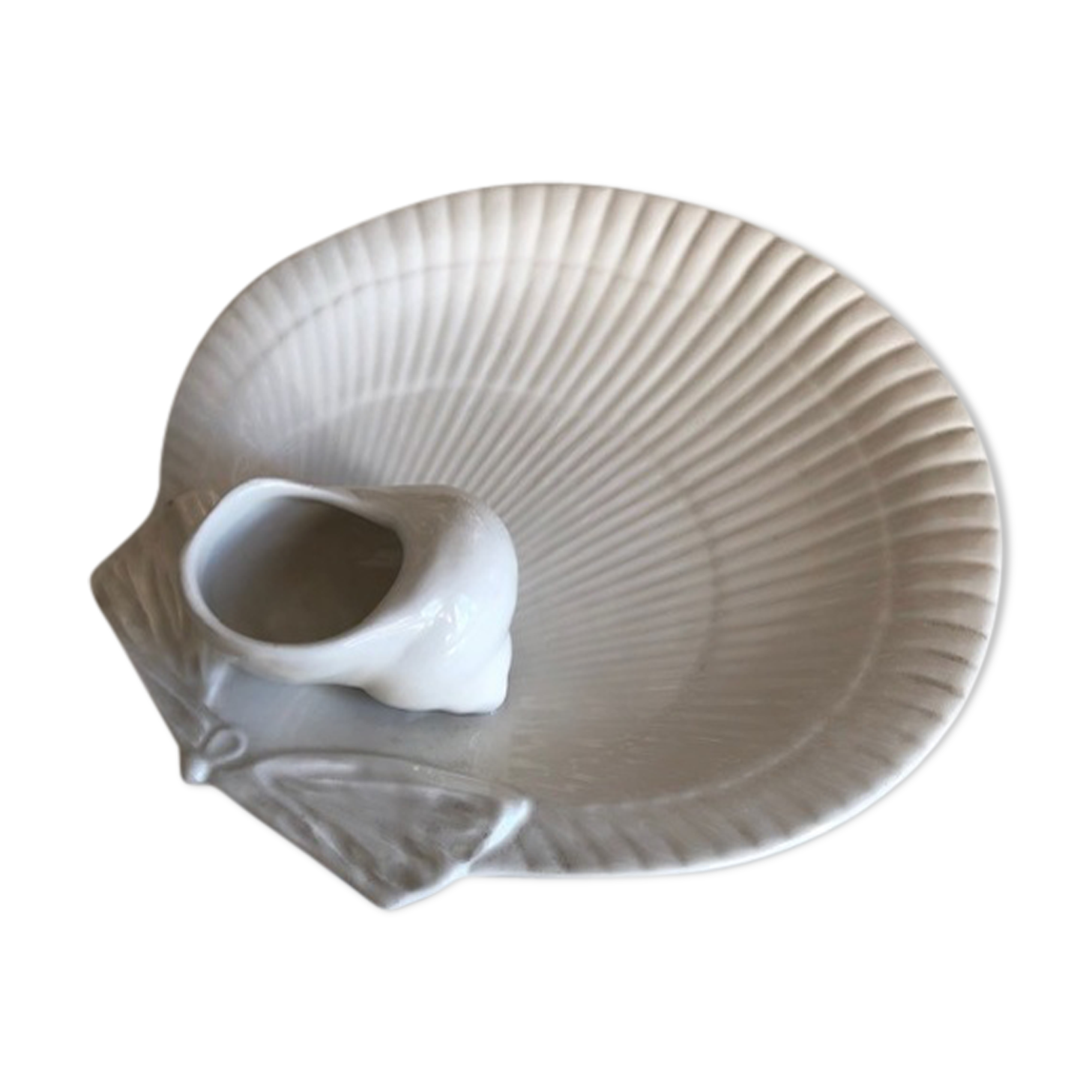 Vintage porcelain dish