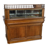 Oak apothecary counter – 1920