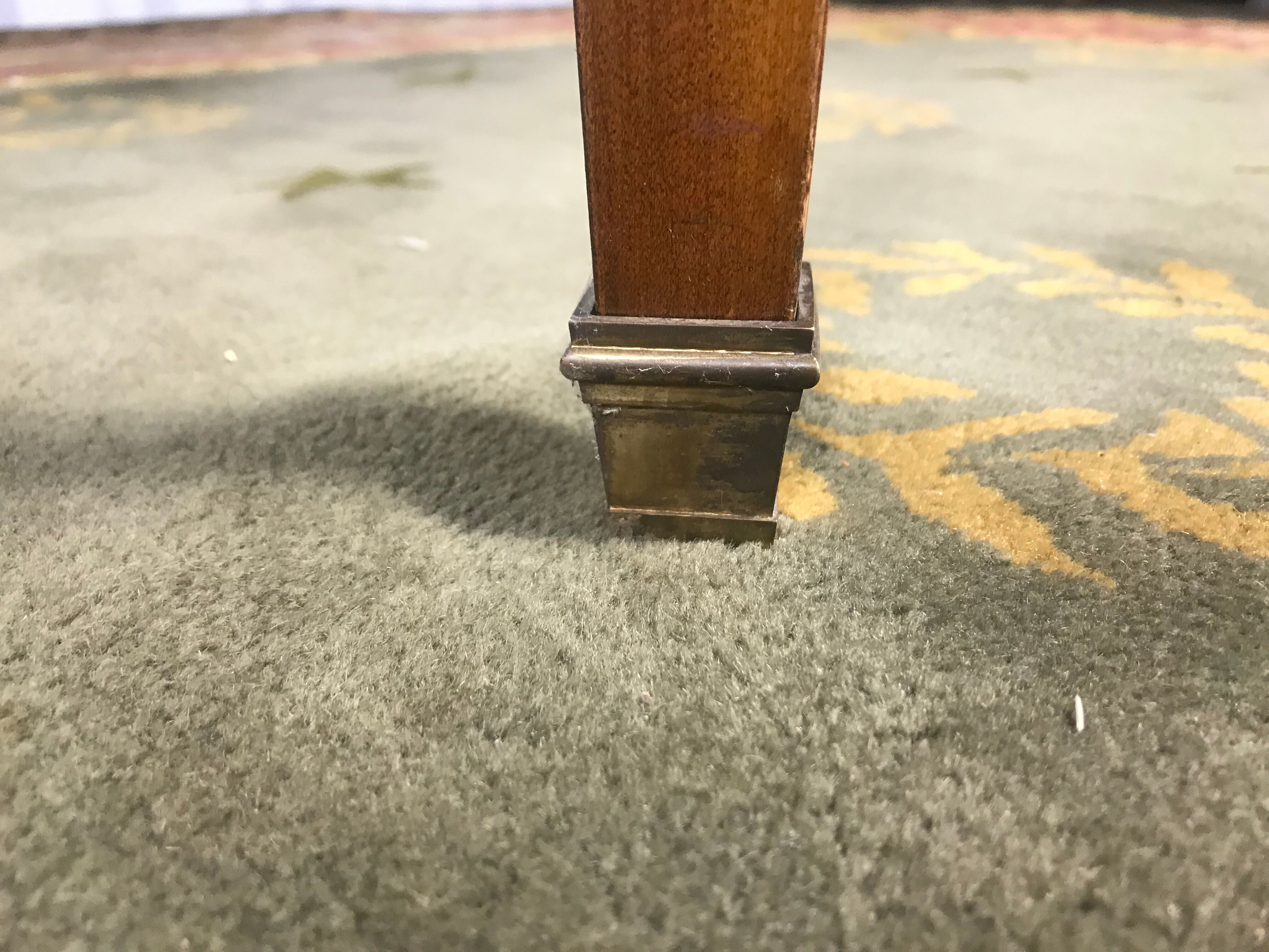 Louis XVI dining table - extensions