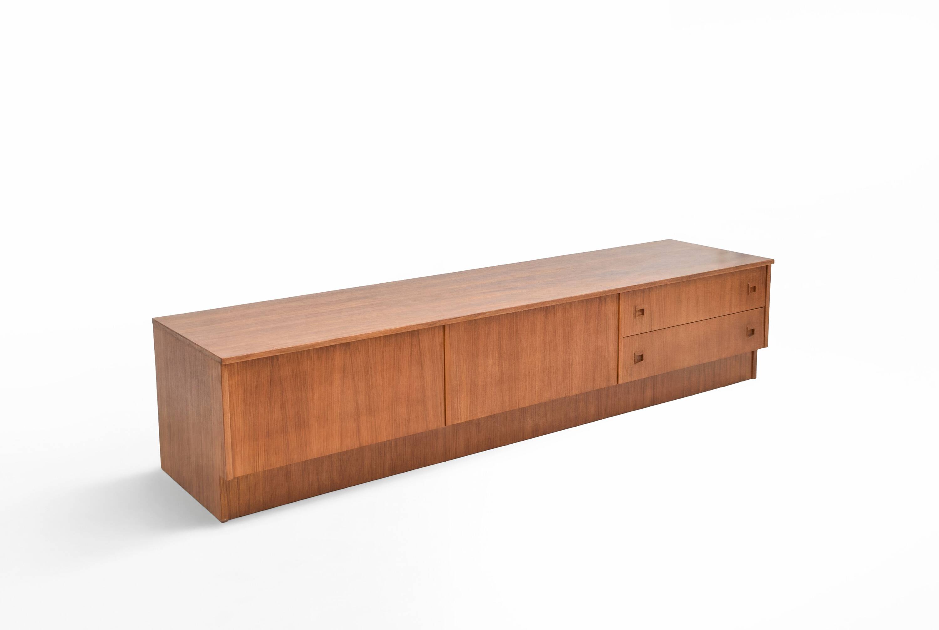 Enfilade basse scandinave vintage restaurée teck