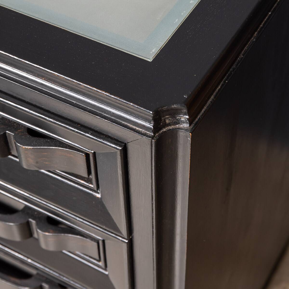 Antique 20thc italian ebonised chest of drawers with display top c.1930