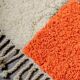 Handmade pure wool Moroccan rug from Oued Zam, size 155 x 245 cm.