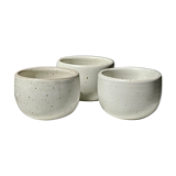 Trio of white ceramic cups D9cm