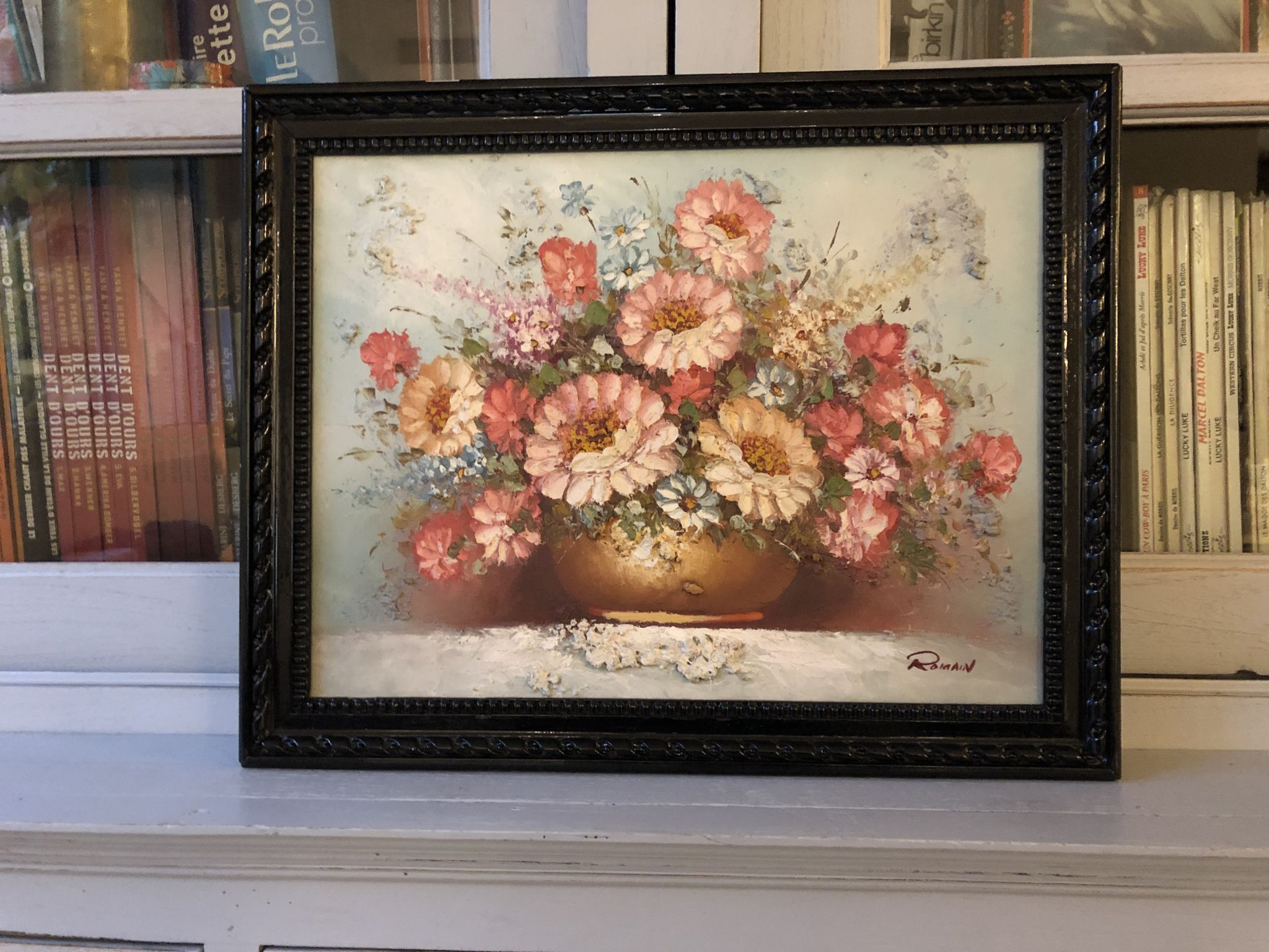 Ancient painting signed romain of a bouquet of flowers in a vase