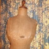 Ancien mannequin de couturiere de 1930