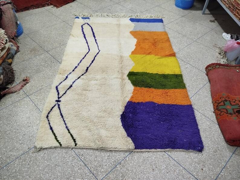 Handmade Moroccan rug 250cm x 150cm