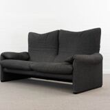 Maralunga 2.5-seat Sofa by Vico Magistretti for Cassina, Italy