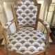 Paire de fauteuils Louis XVI restaurés