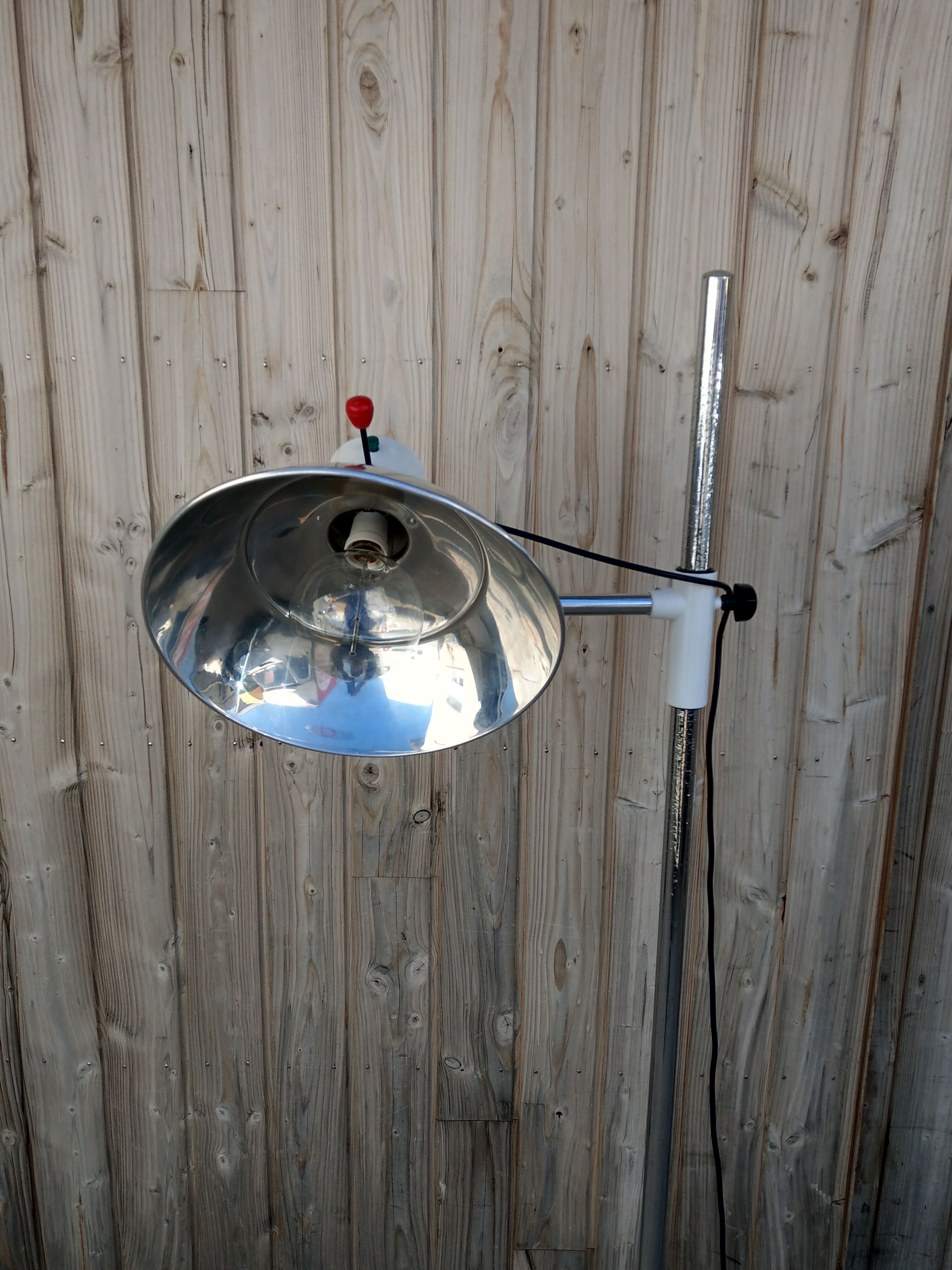 Lamppost Medical 50/60's