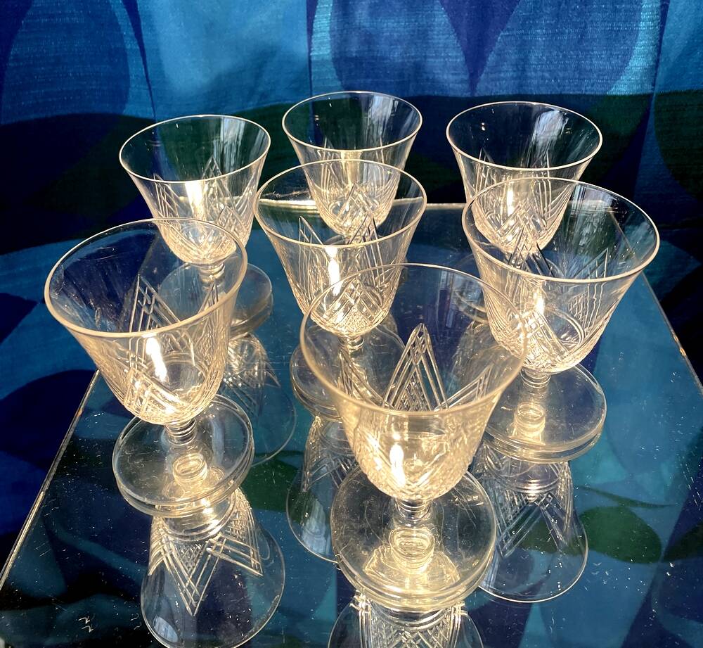 SET OF 7 ST LOUIS CRYSTAL LIQUEUR GLASSES ART DECO VOSGES MODEL