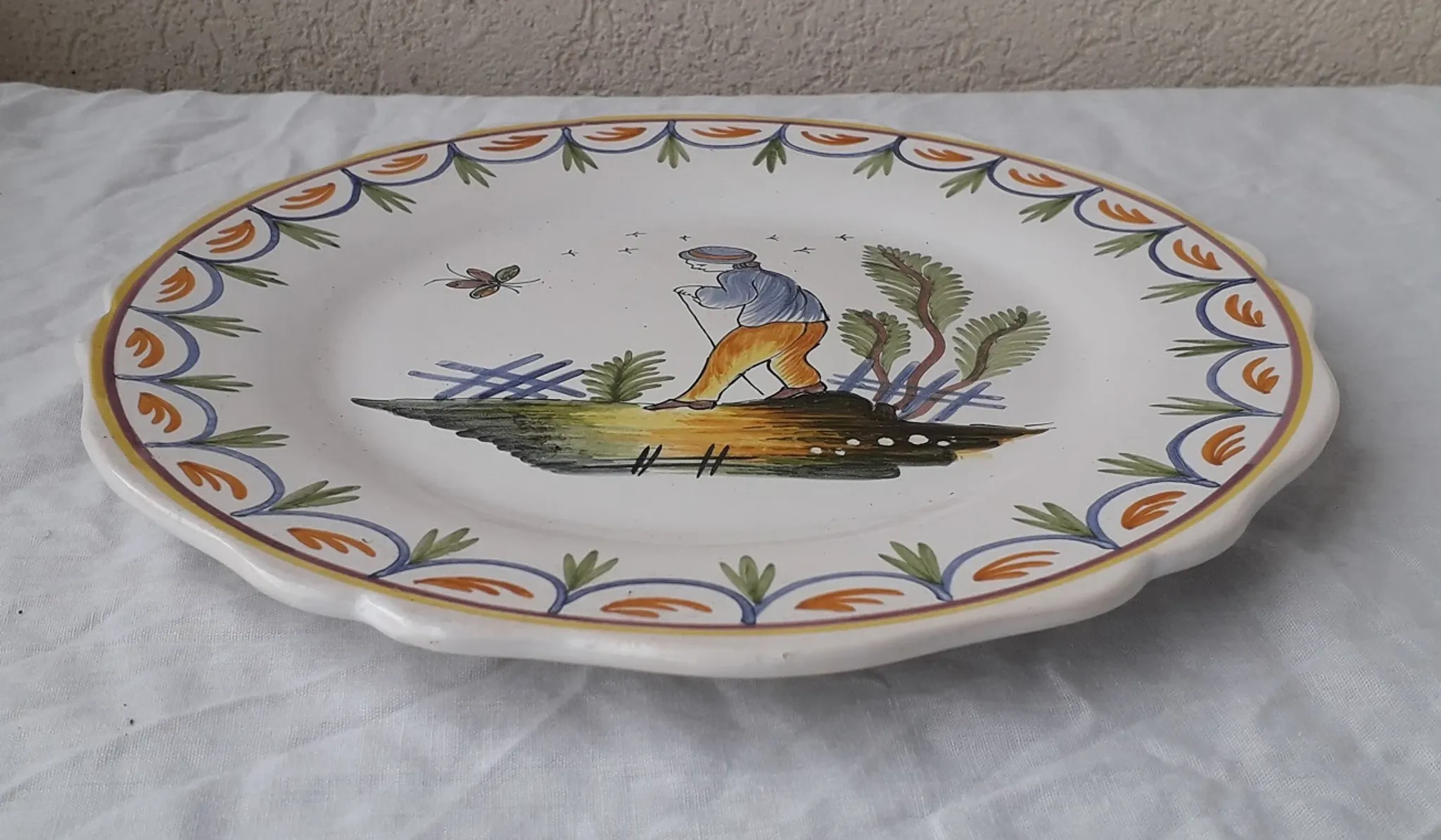 Assiettes en faïence