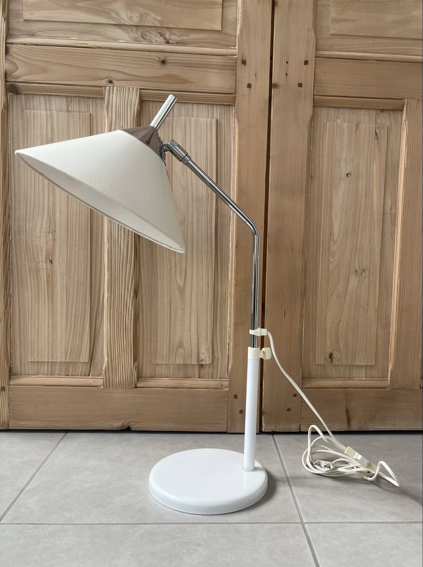 Grande lampe de bureau articulée
