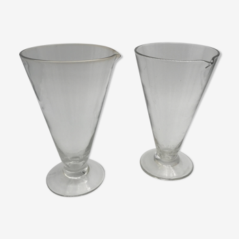 2 vases de labo vintage