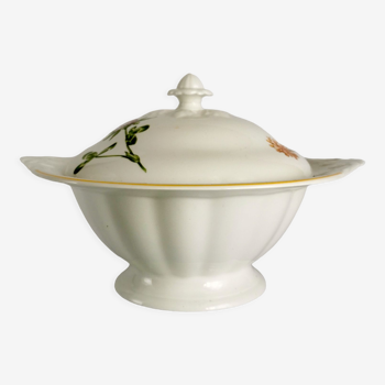 Villeroy and Boch tureen