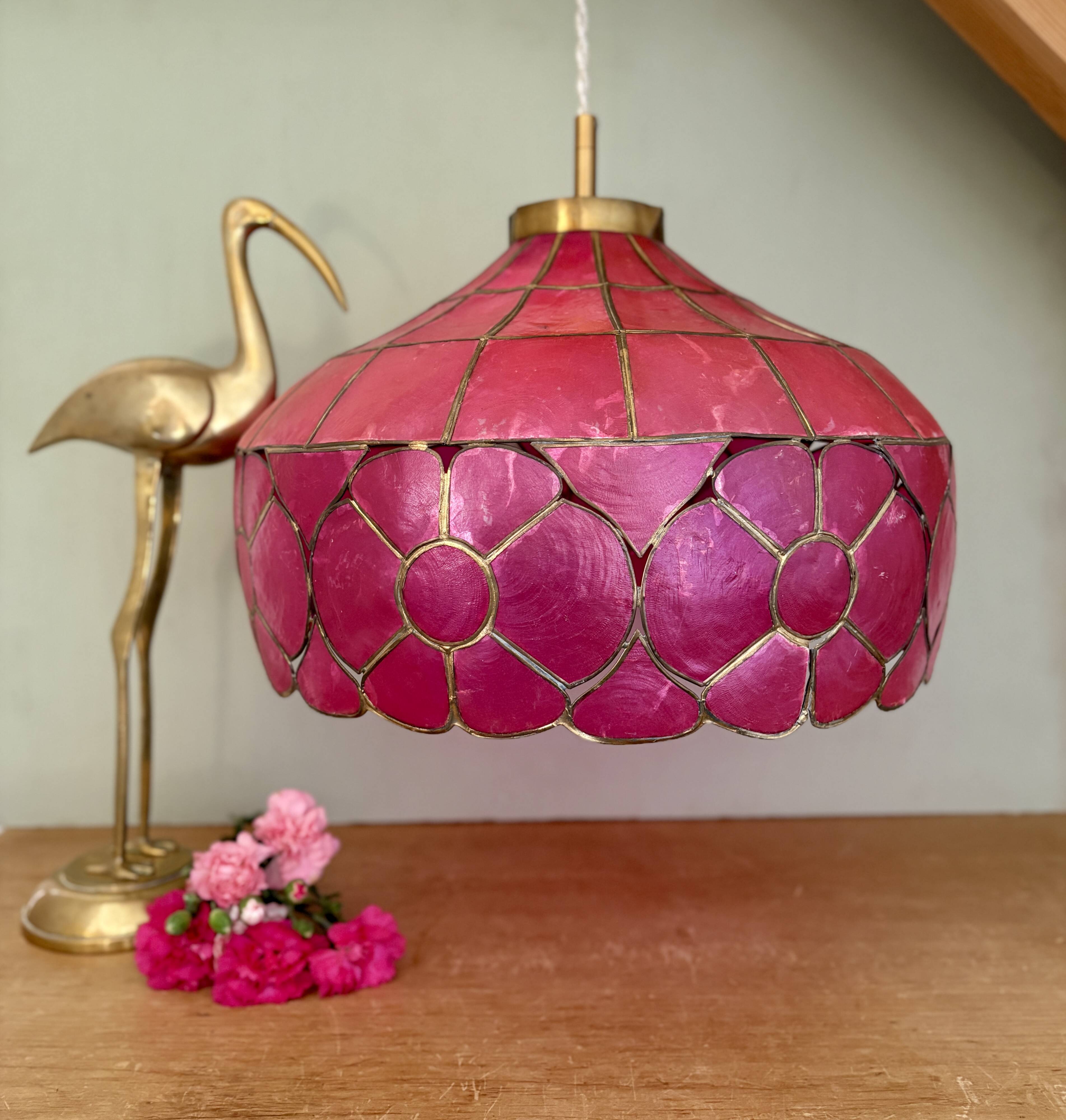 Suspension abat-jour vintage en nacre rose