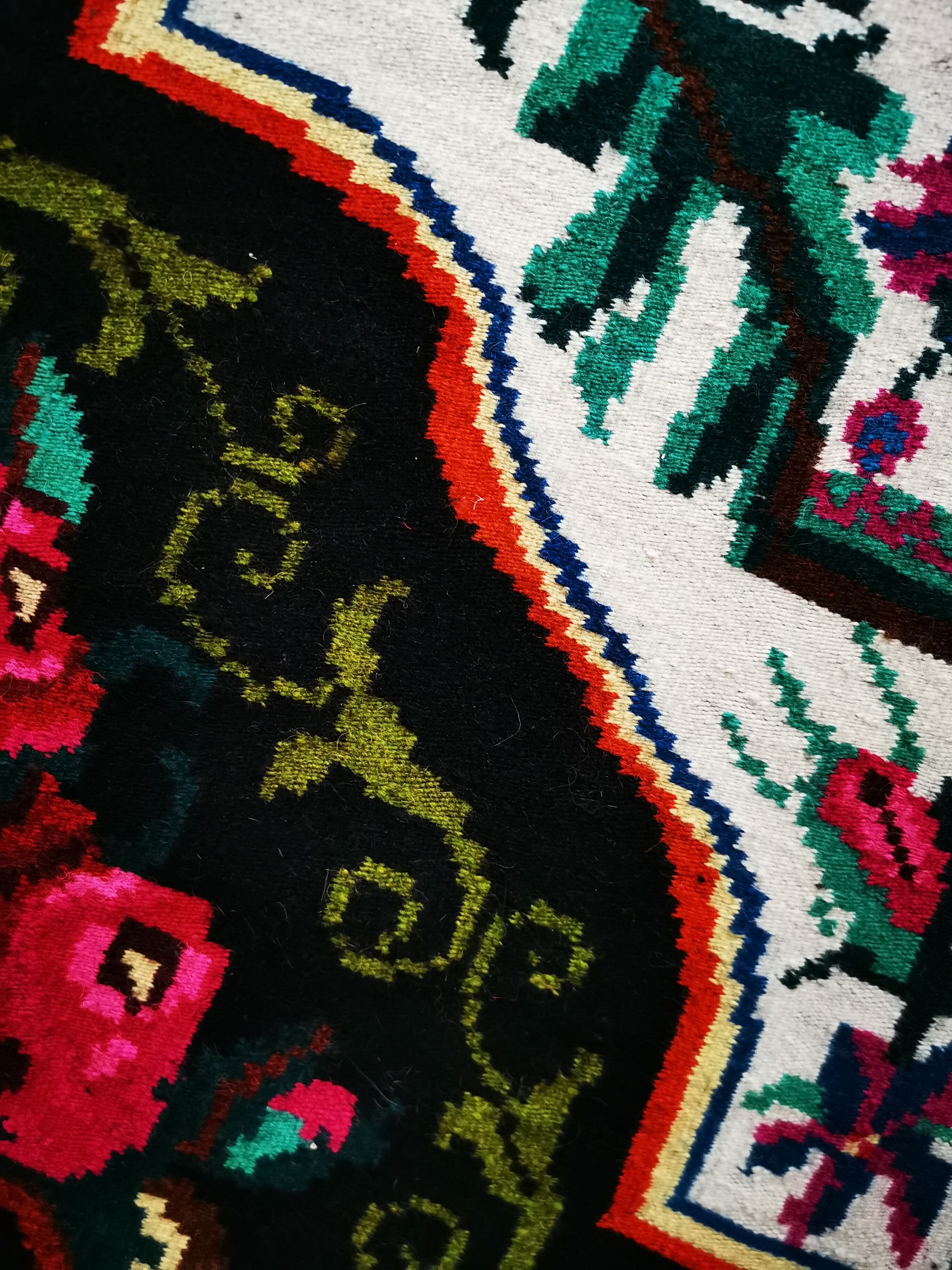Moldovan kilim carpet