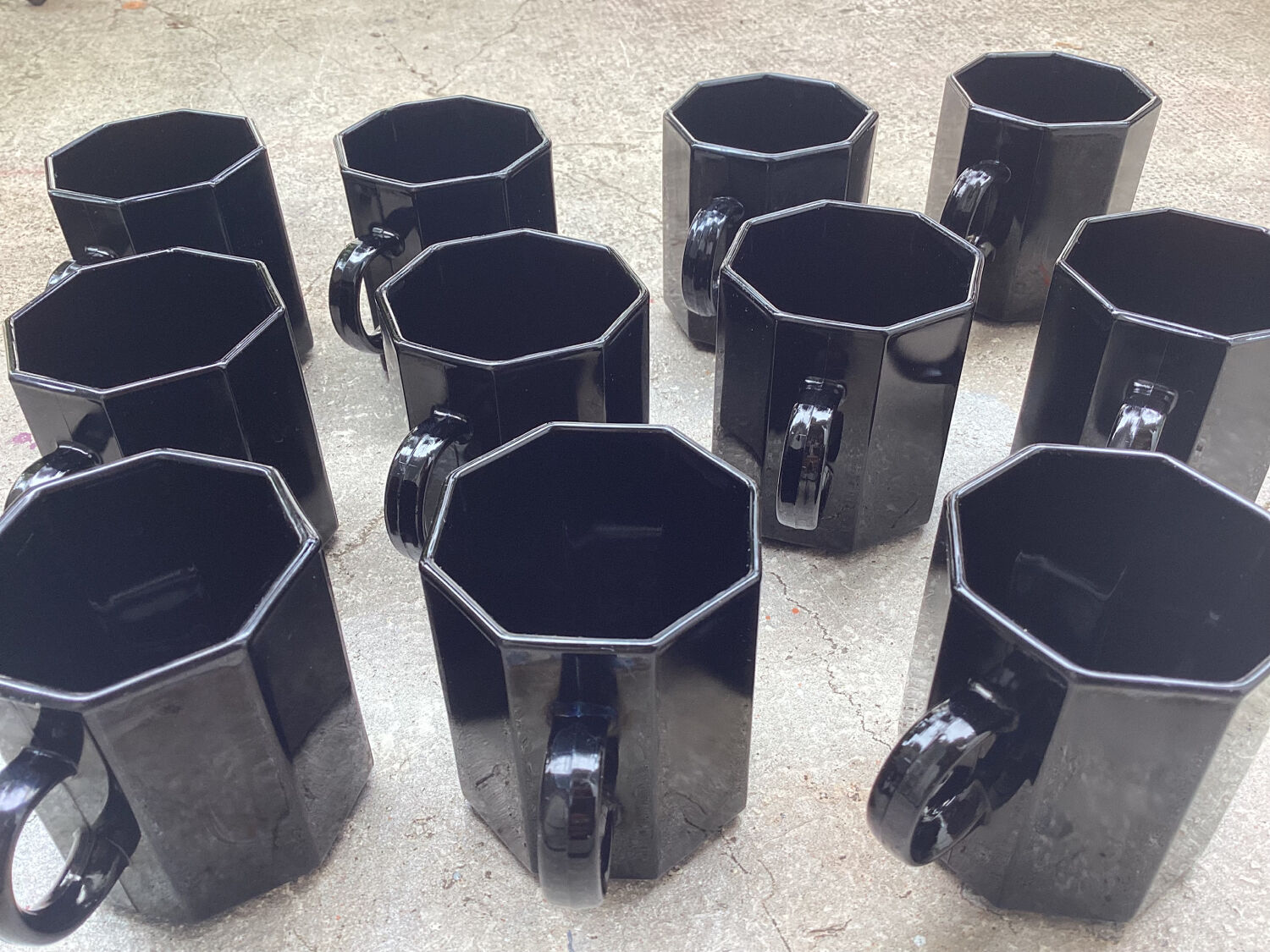 Large 11-cup coffee service Arcoroc vintage Esso collection