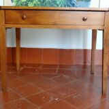 Bureau en merisier XIXème siècle avec un tiroir en ceinture