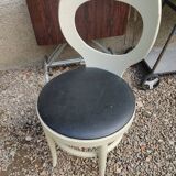 Baumann seagull chair