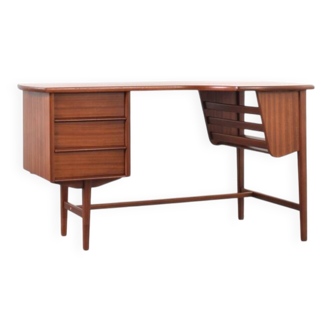 Mid-Century Kidney Shaped Danish Teak Desk, 1960s.