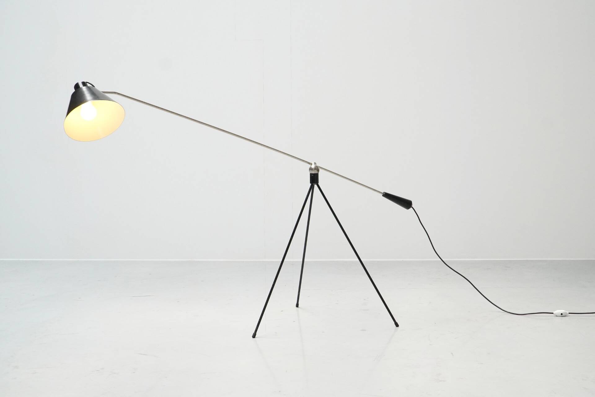 Henk Fillekes, Magneto Floor Lamp for Artiforte