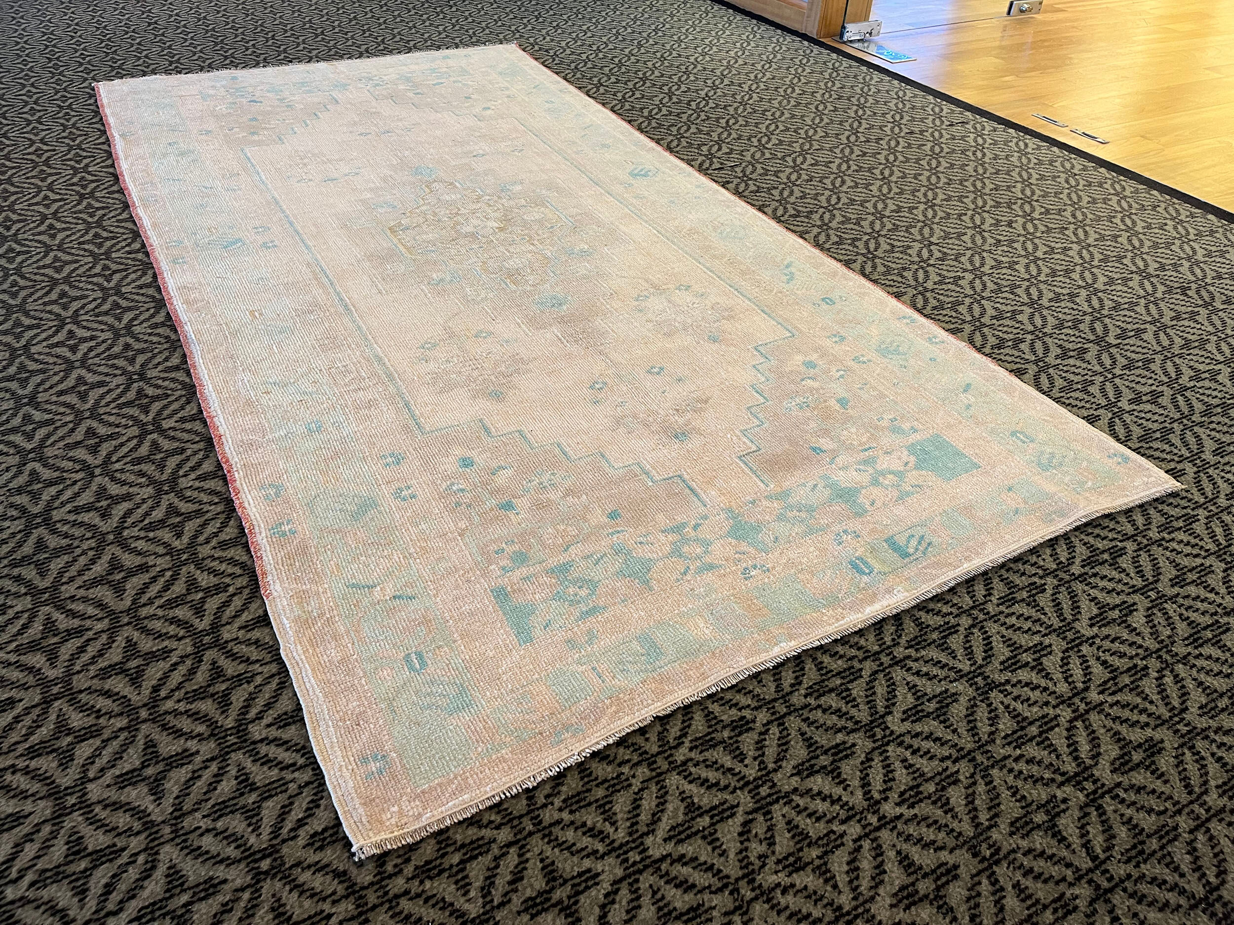 Handmade Pastel Beige Turquoise Area Rug 122x242cm