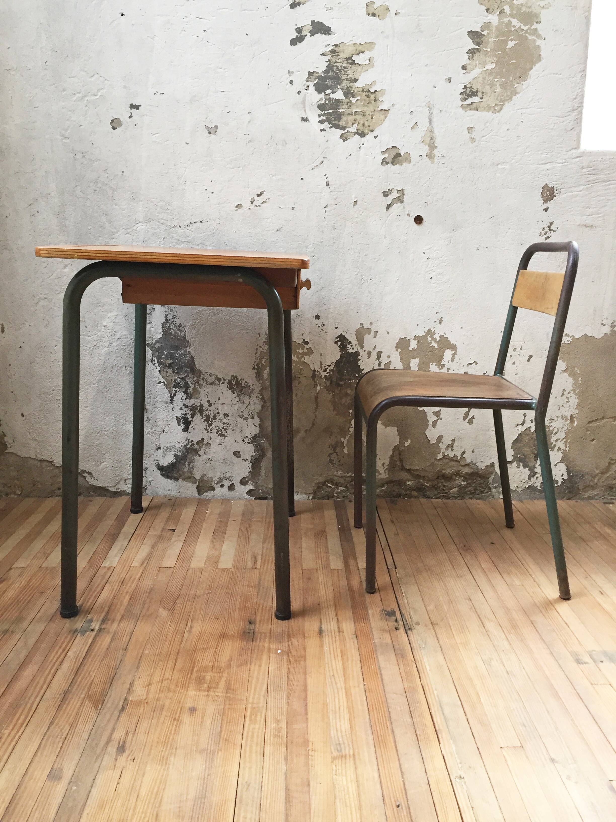 Writing desk and chair stella