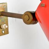 Old and rare Stilnovo wall light, red and black lacquered metal and brass With period label
