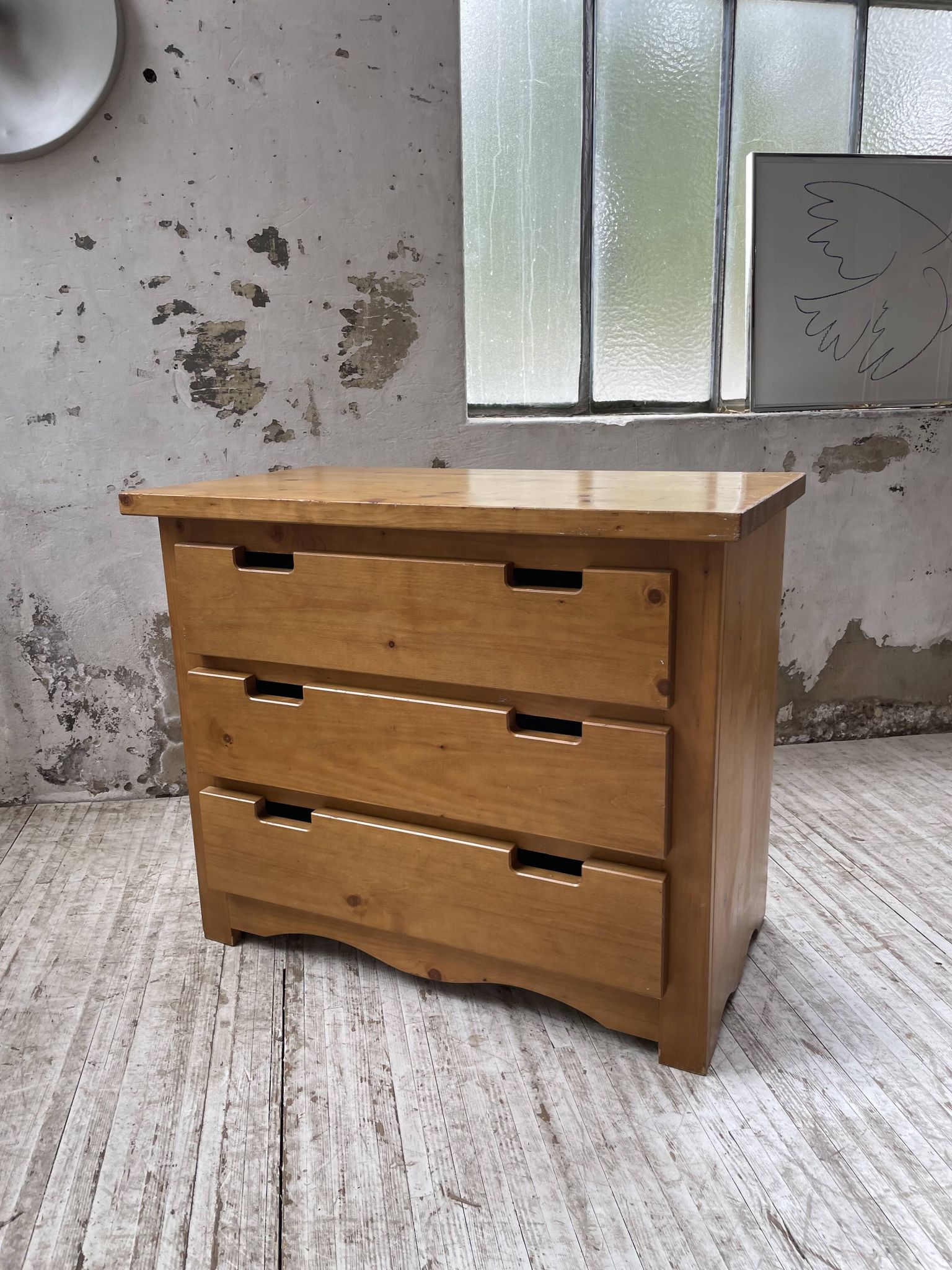 Commode en pin années 80 mobilier montagne