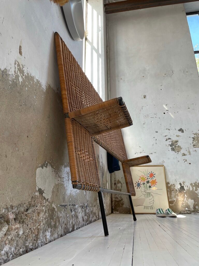 Metal and wicker headhead 50s